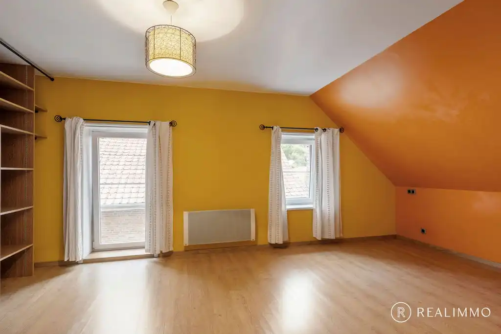 Authentieke vierkantshoeve op mooie ligging met tal van mogelijkheden foto 11