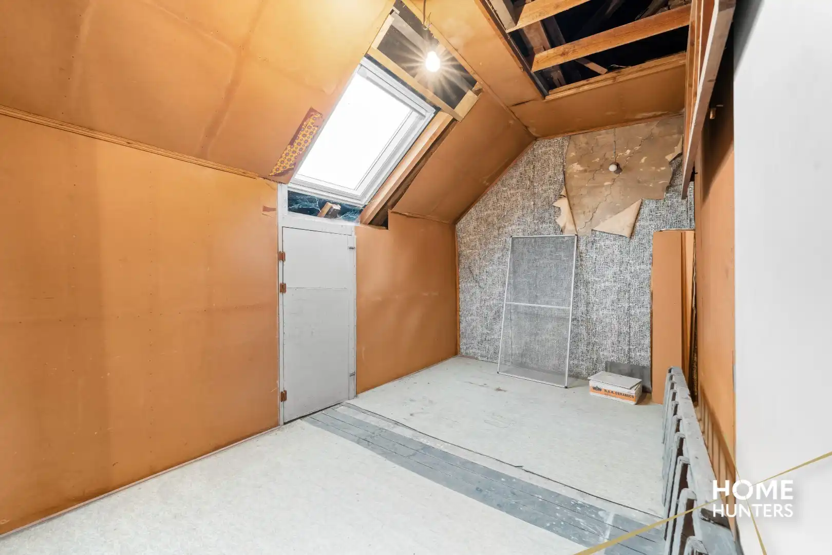 Charmante, op te frissen rijwoning met ruime tuin en 3 slaapkamers foto 20