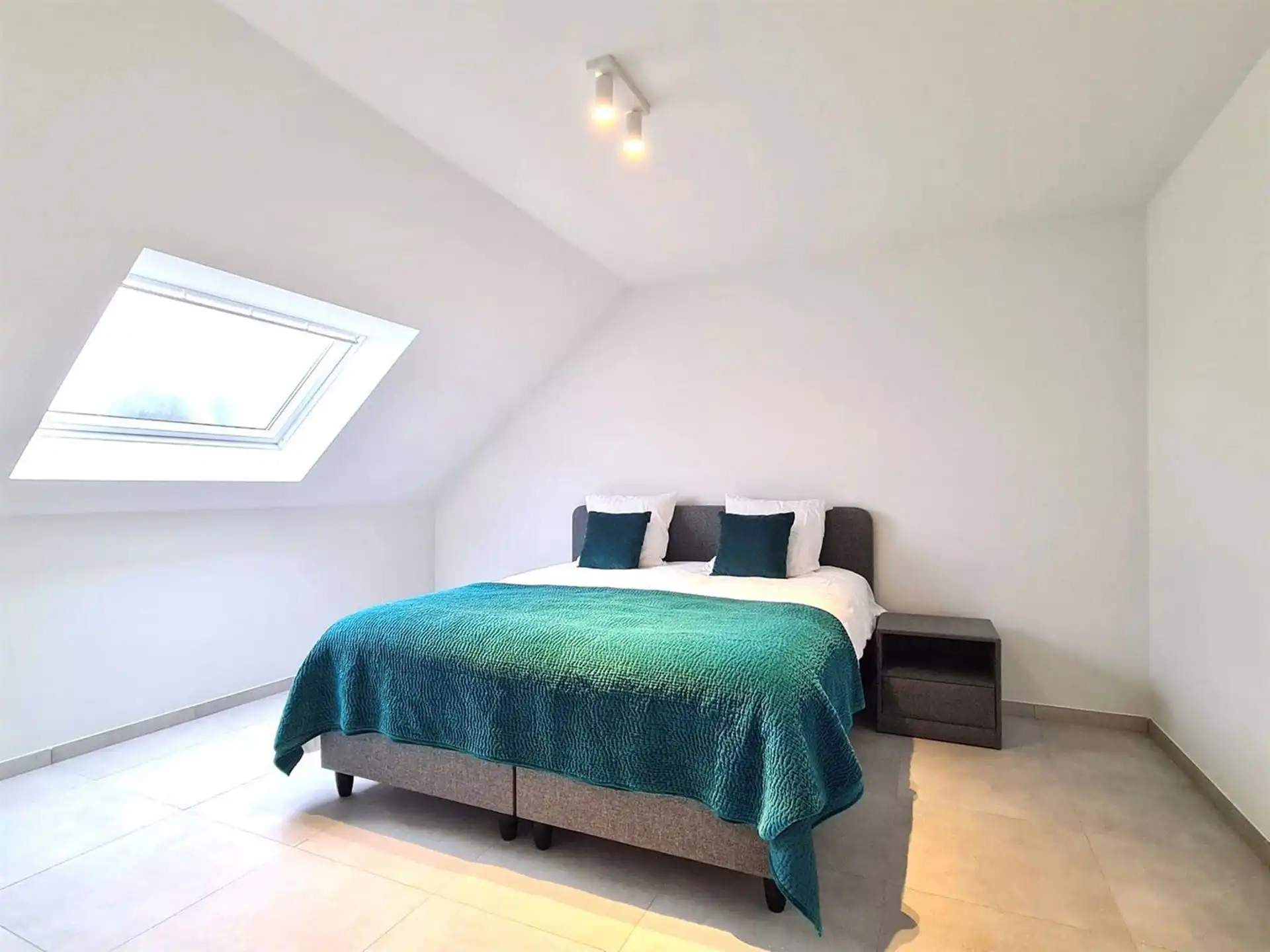MOOI ENERGIEZUINIG NIEUWBOUWAPPARTEMENT met 3 SLK en TERRAS! foto 8