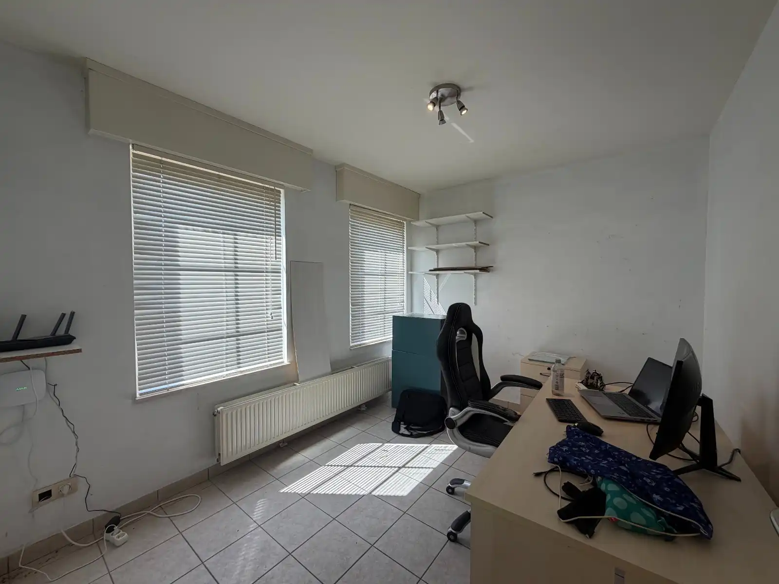 RUIME WONING MET 4 SLAAPKAMERS, 2 BADKAMERS, 2 GARAGES EN LANDELIJK UITZICHT foto 10