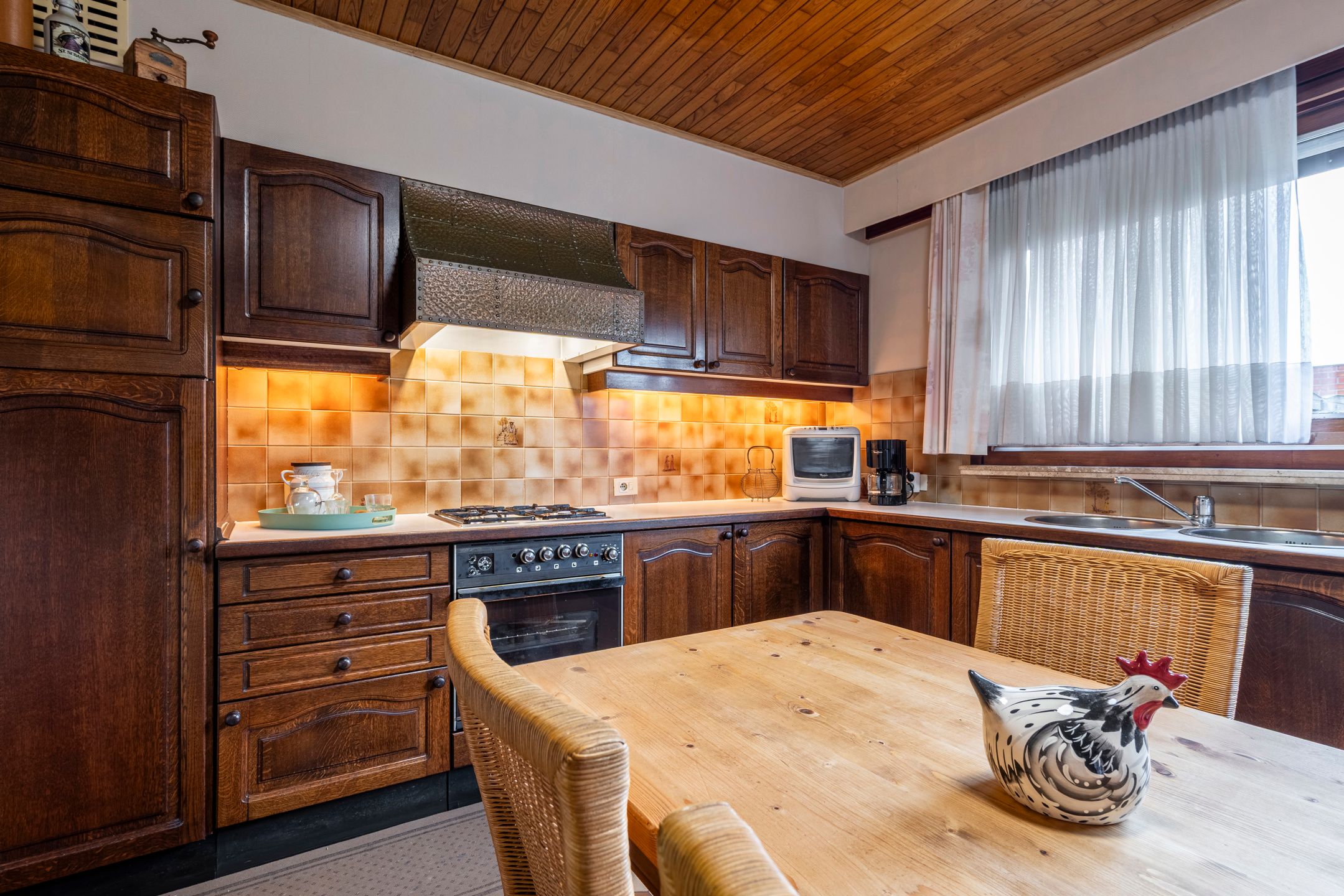 Charmante stadswoning nabij jachthaven met 3 slks en garage foto 11