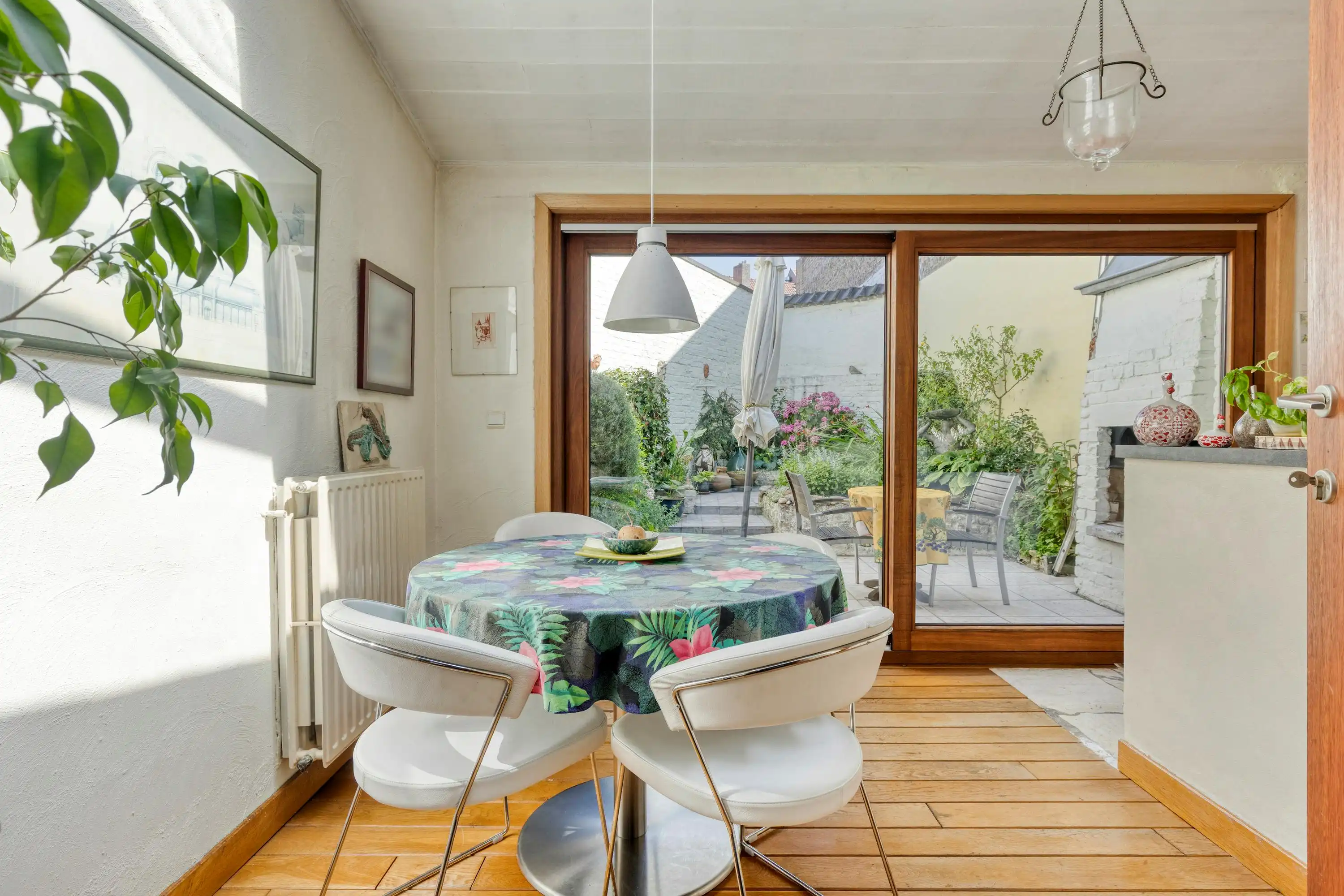 Huis te koop in Brugge tegenover het Werfplein foto 4