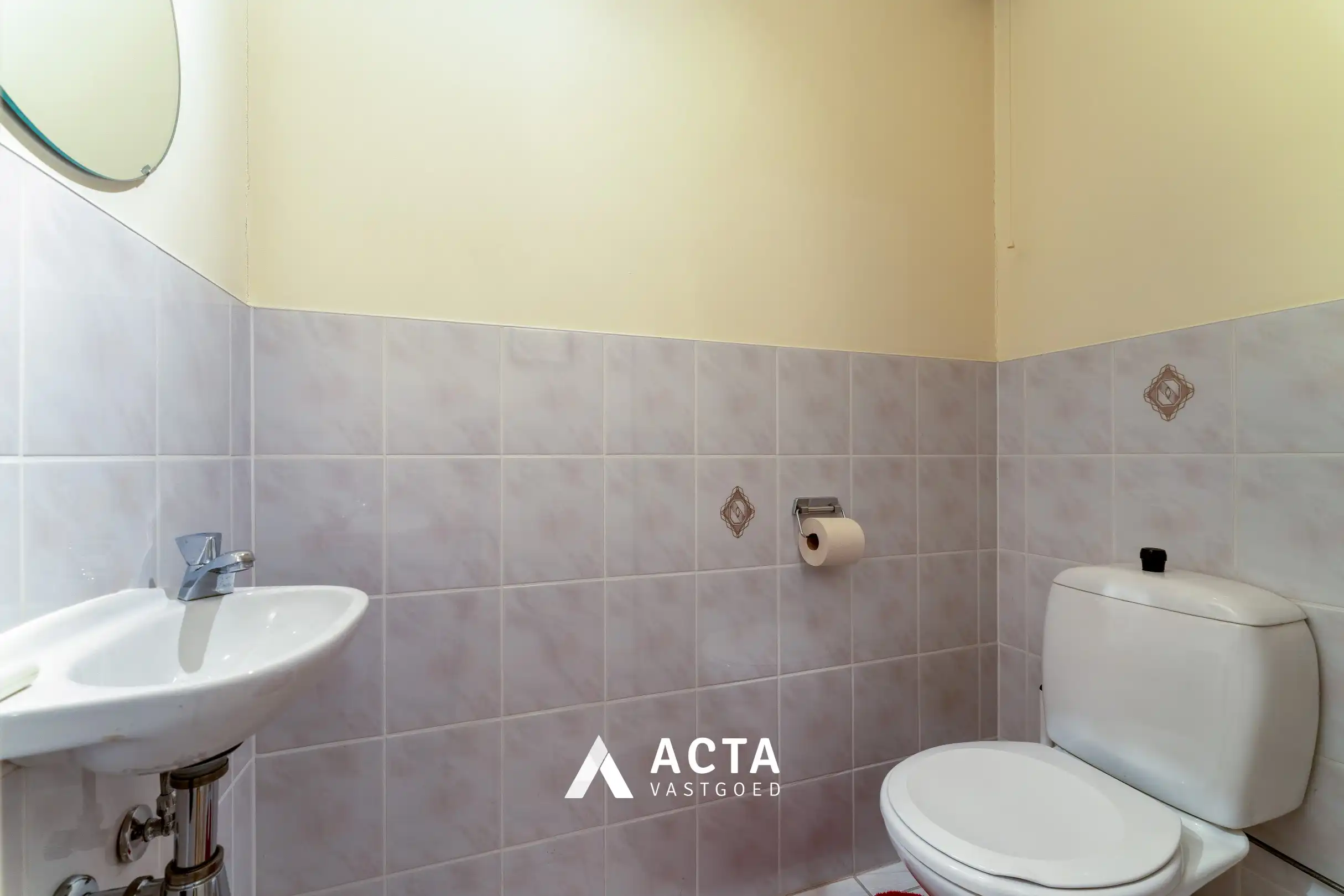 Ruim hoekappartement met twee slaapkamers in Mariakerke foto 18