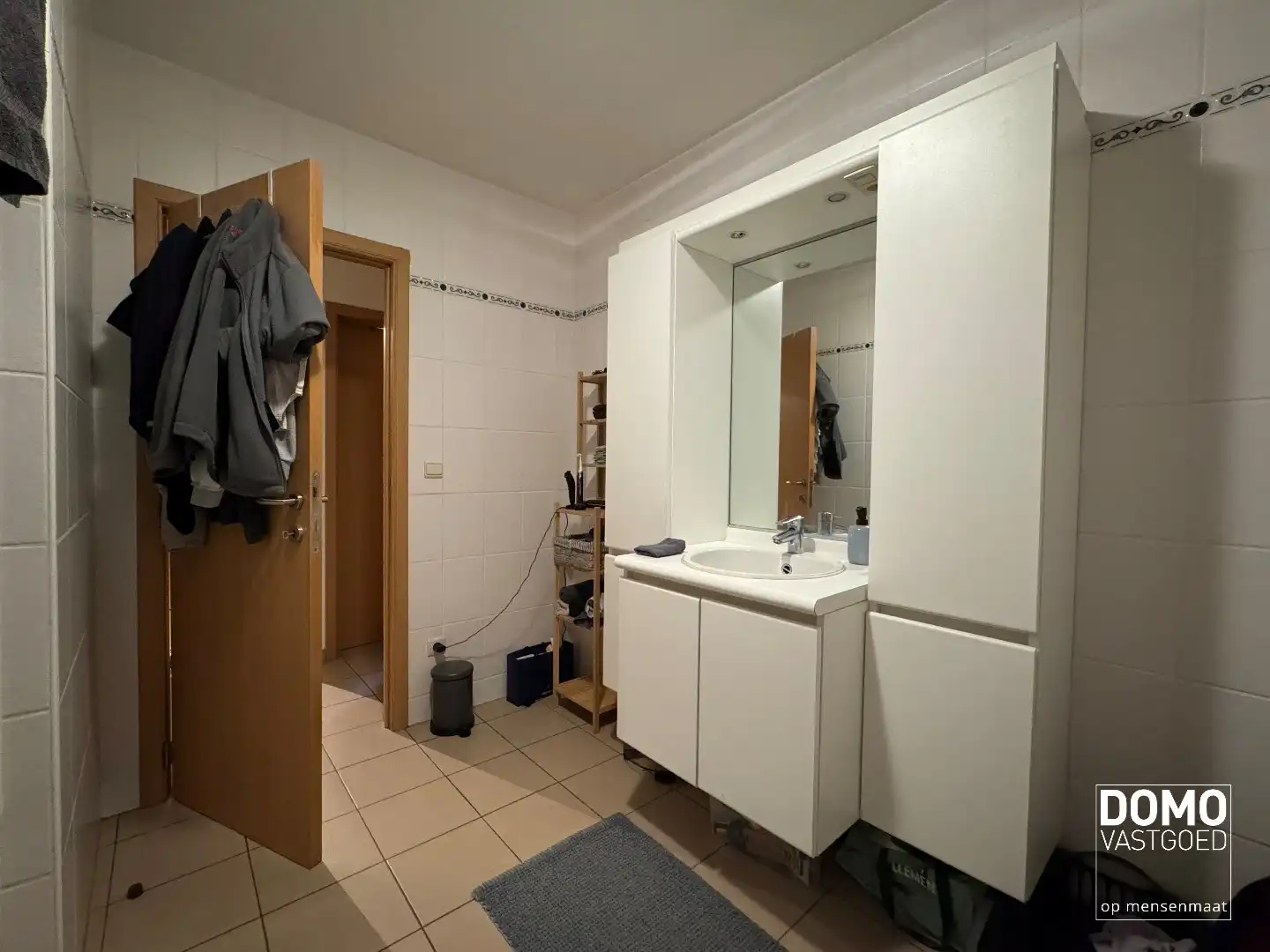 RUIM GELIJKVLOERS APPARTEMENT MET 2 SLAAPKAMERS IN HET CENTRUM VAN MELDERT foto 10