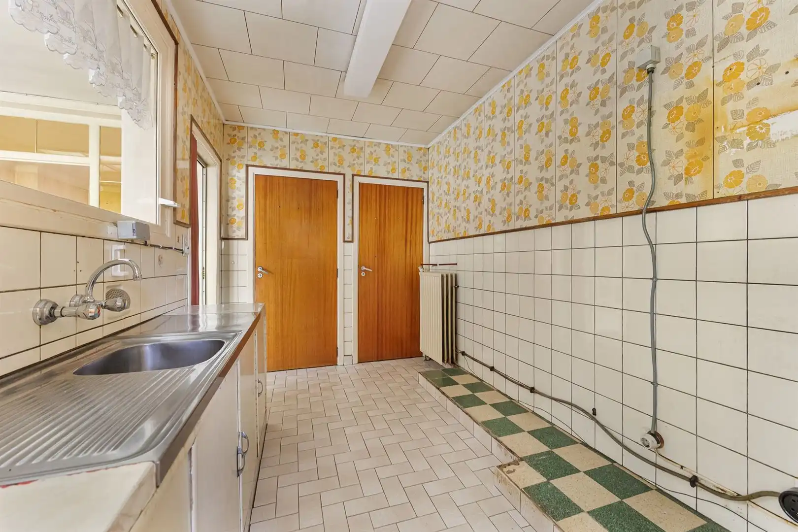 Renovatiewoning met ruime tuin te Lier! foto 10