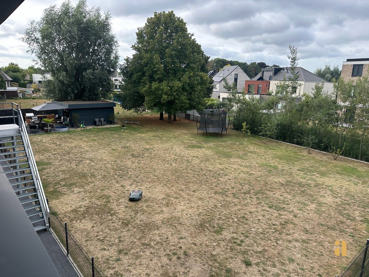 Creëer uw eigen thuis in dit lichtrijke casco appartement foto 18