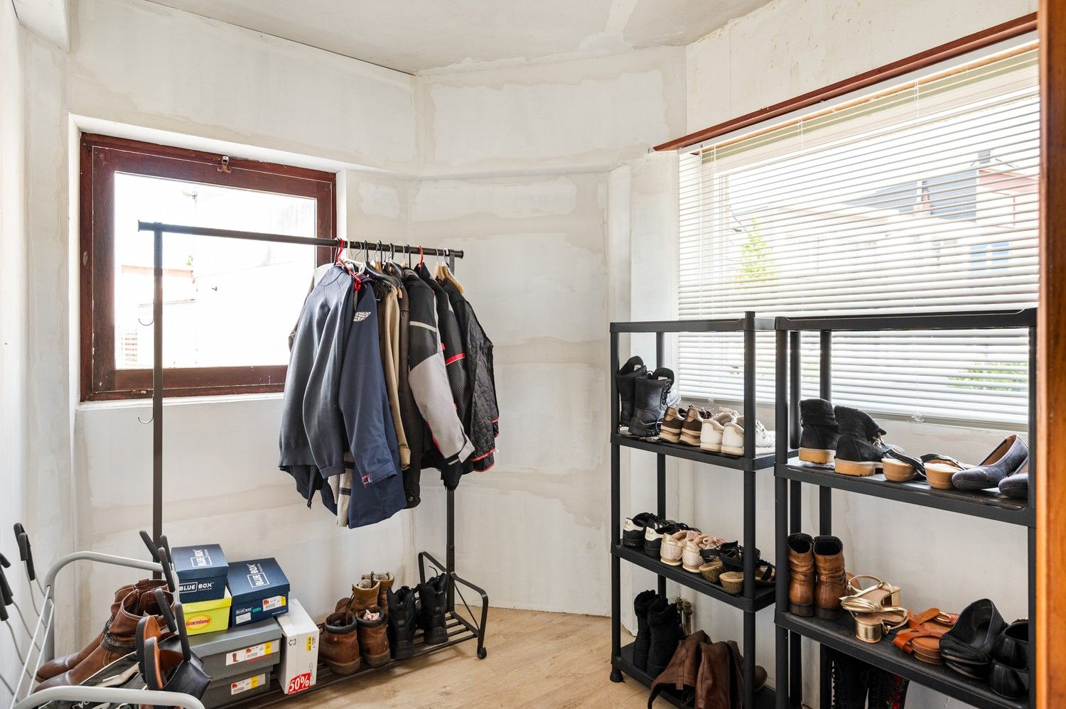HOB met 3 a 6 slaapkamers en tuin te koop in Wommelgem! foto 4