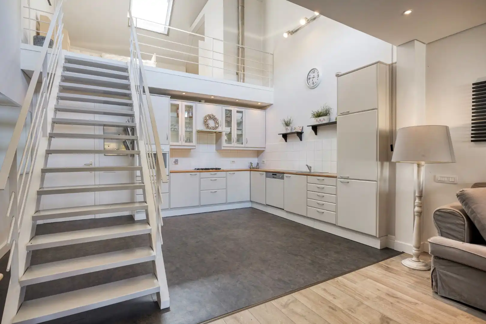 Gezellige instapklare woning met 1 SLPK in het centrum van Retie foto 8