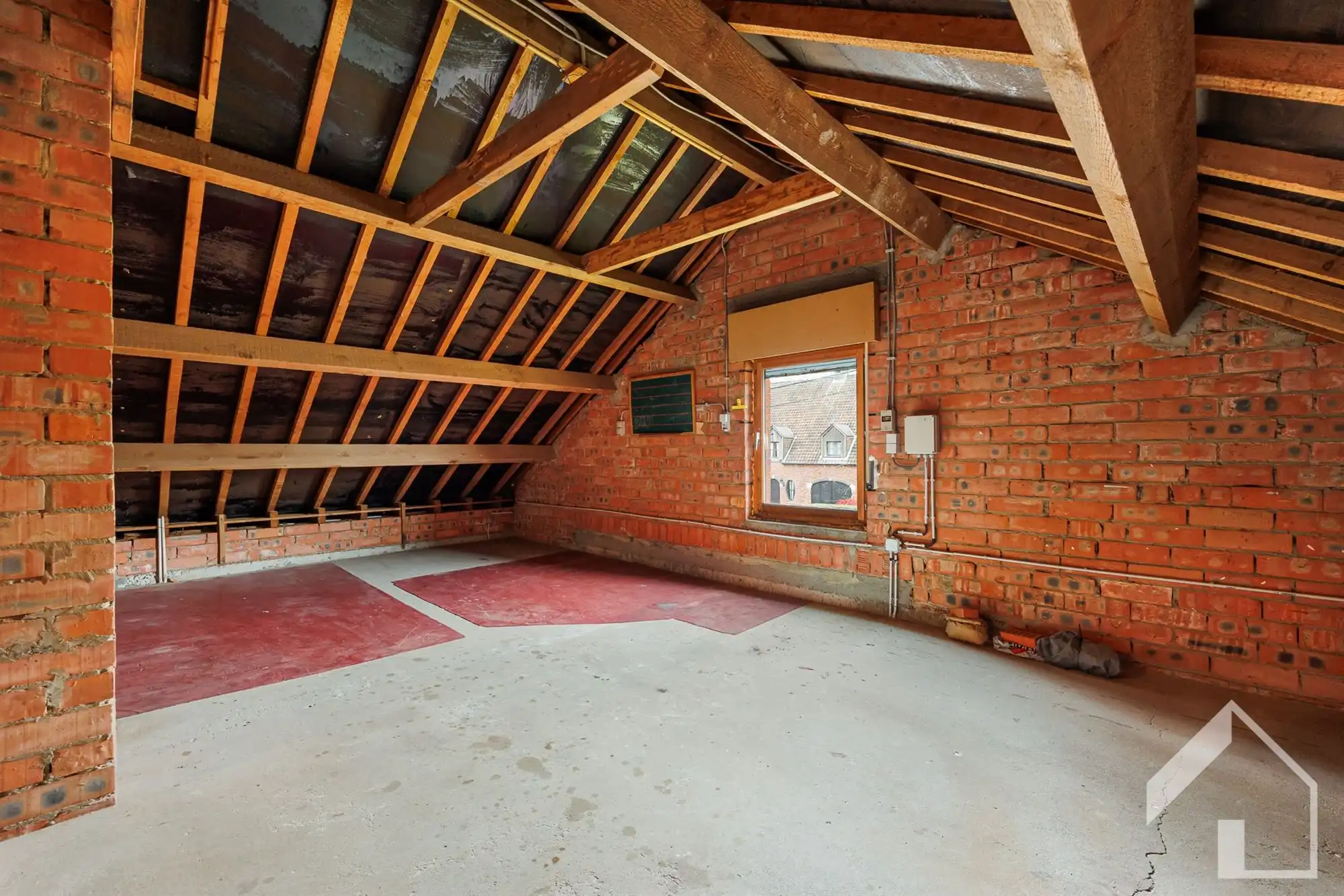 Open bebouwing in een rustige wijk! foto 25