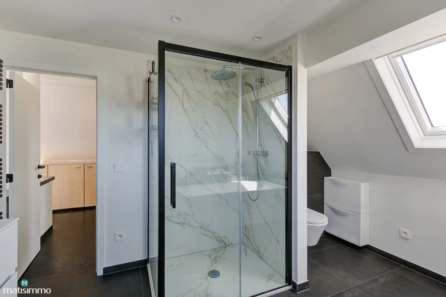 GERENOVEERDE WONING MET 3 SLAAPKAMERS, RUIME GARAGE EN TUIN (11A 40CA) TE BILZEN foto 27