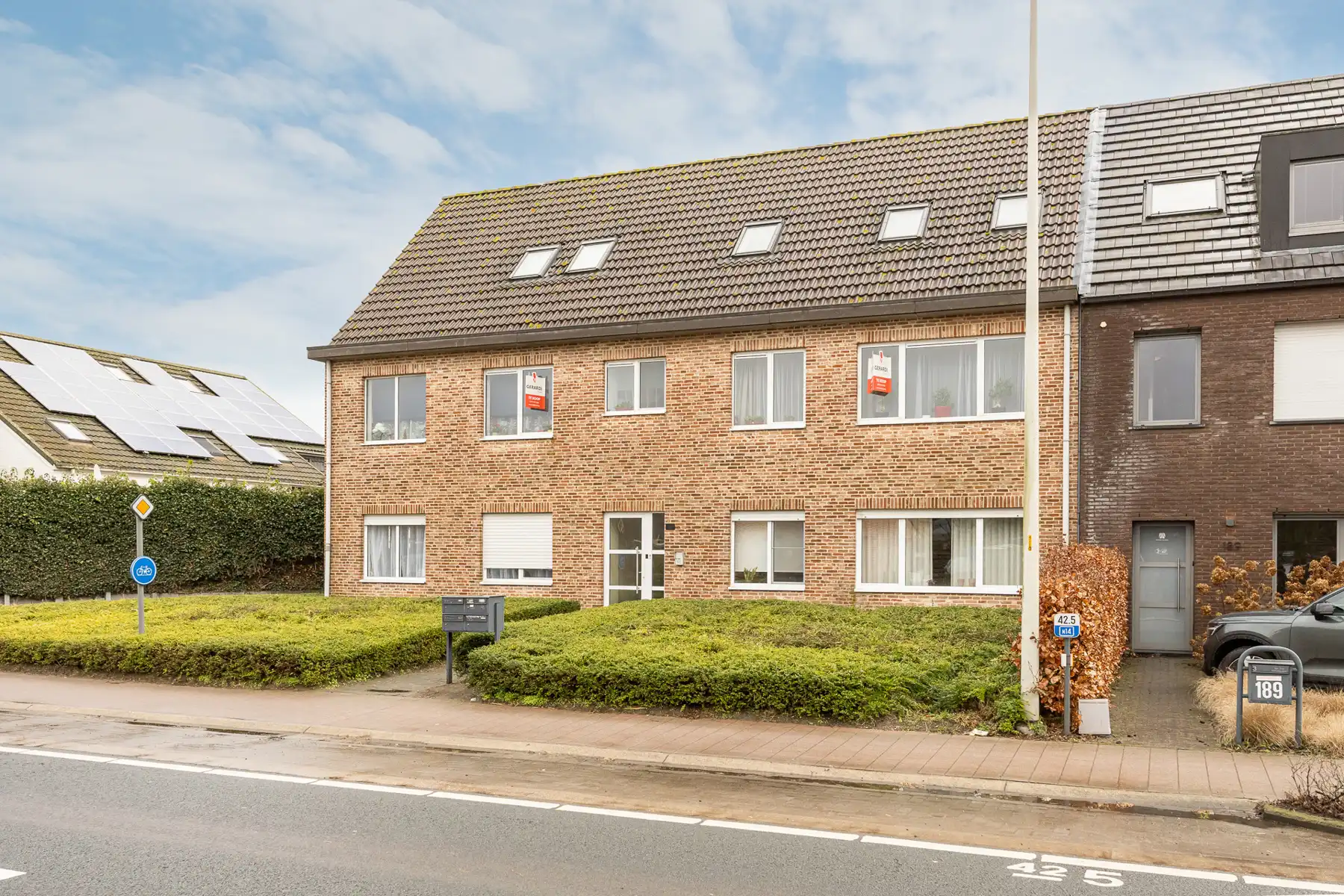 Opbrengsteigendom met 4 appartementen te koop foto 2