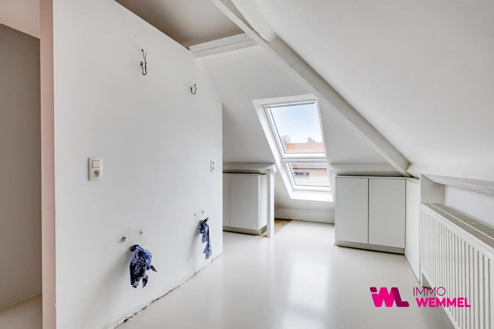 Instapklare gekoppelde woning in het centrum van Wemmel  foto 18