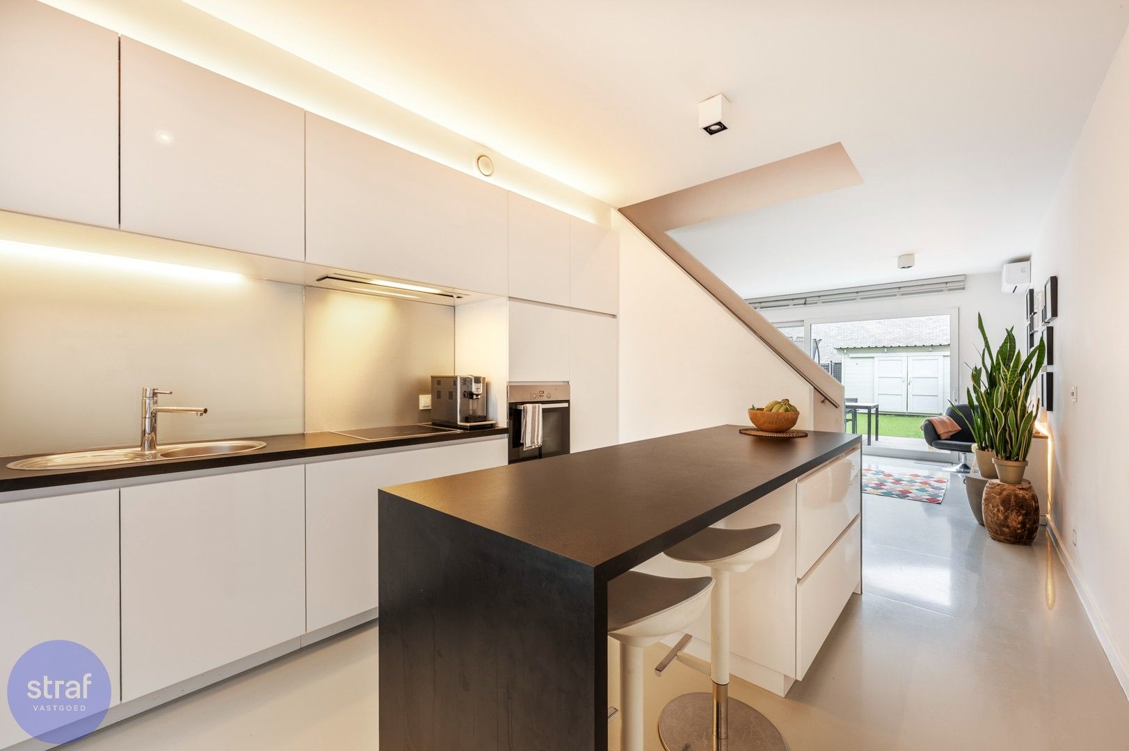 Moderne woning met leuke tuin op Regatta foto 10