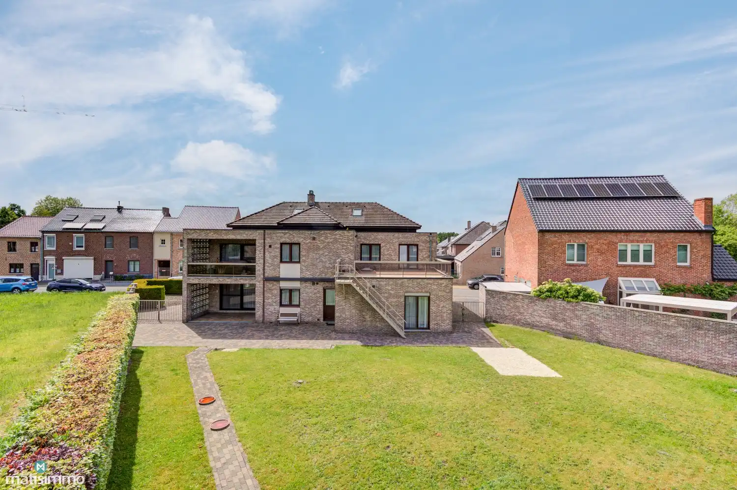 MEERSGEZINSWONING (2 APP.) MET 2 GARAGES, KELDER, ZOLDER EN RUIME TUIN IN MUNSTERBILZEN foto 55