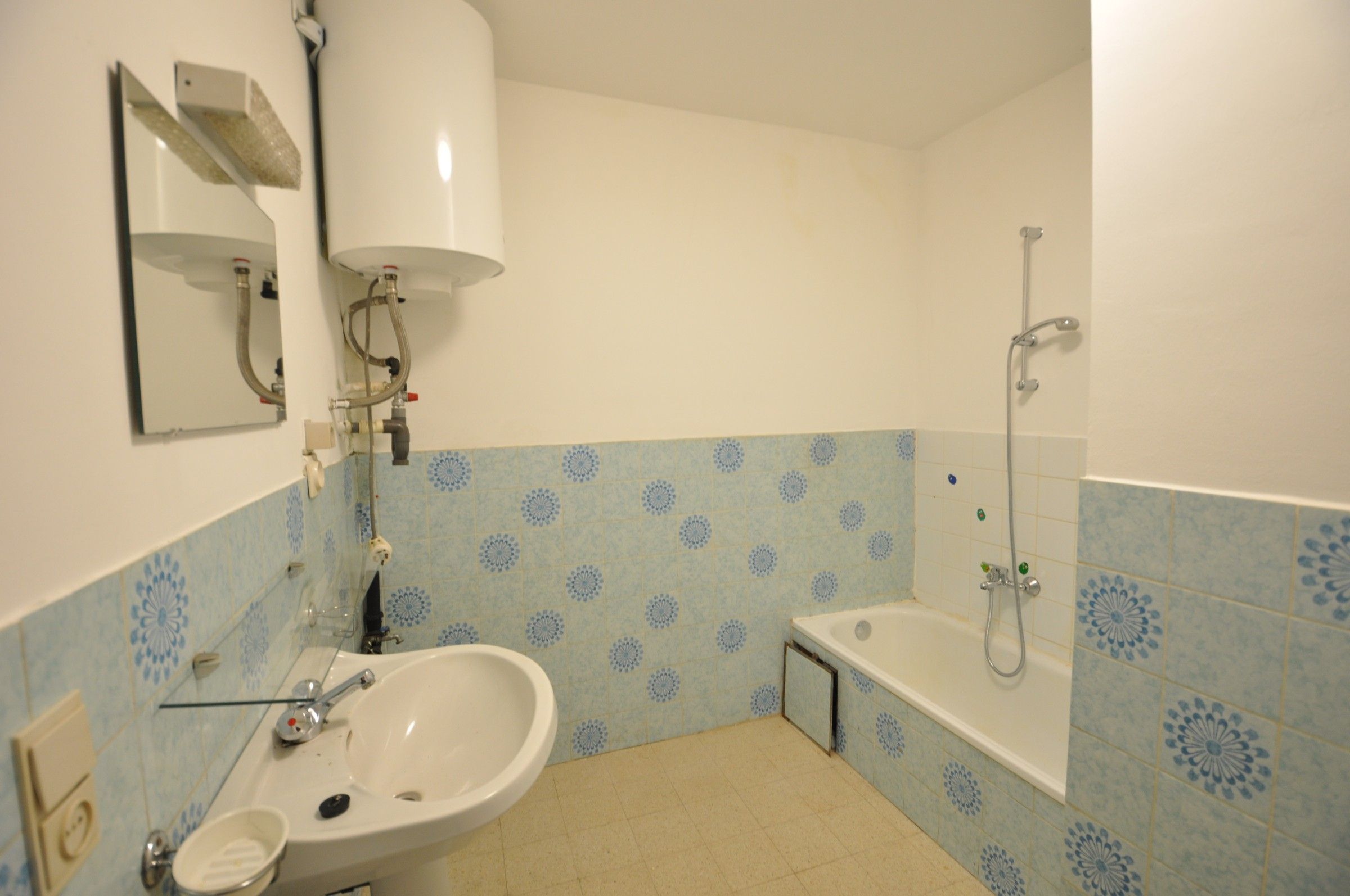 Hoek - appartment in het centrum van Gistel  ! foto 11