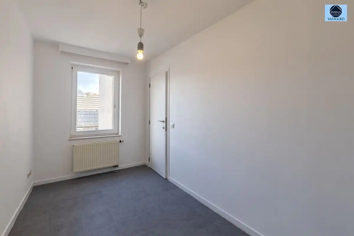 LICHTRIJK APPARTEMENT MET 2 SLAAPKAMERS IN CENTRUM GERAARDSBERGEN foto 11