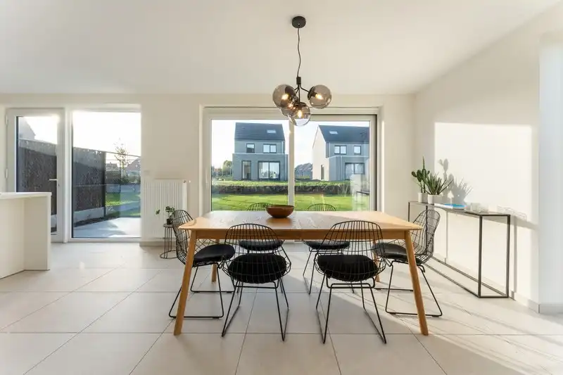 Nouvelles maisons à Estaimbourg sur une location adaptée aux enfants foto 5