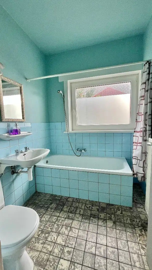 Vrije studio met open zicht op het station foto 11