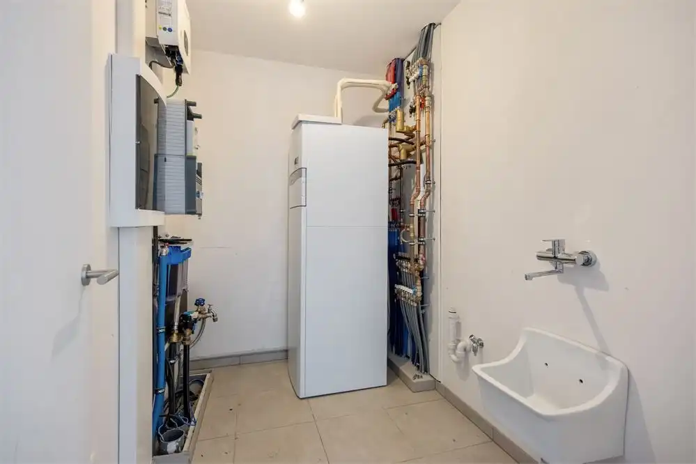 Ruimte, licht en een eigen stukje groen in hartje Heers foto 23