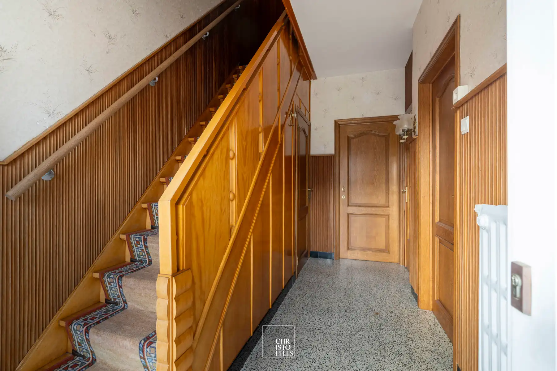 Te renoveren woning (199m²) in een rustige woonomgeving te Lanaken! foto 23