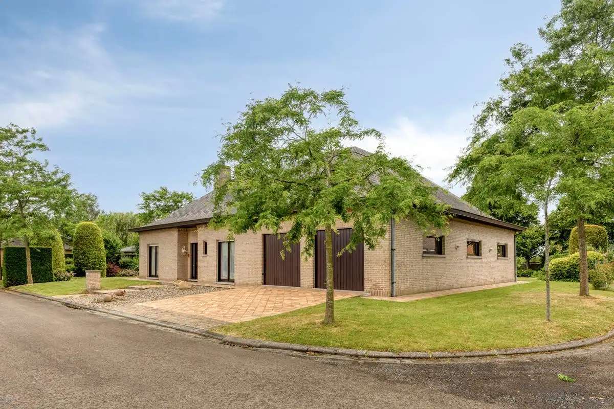 Top onderhouden villa op een rustige locatie in Moorsele foto 18