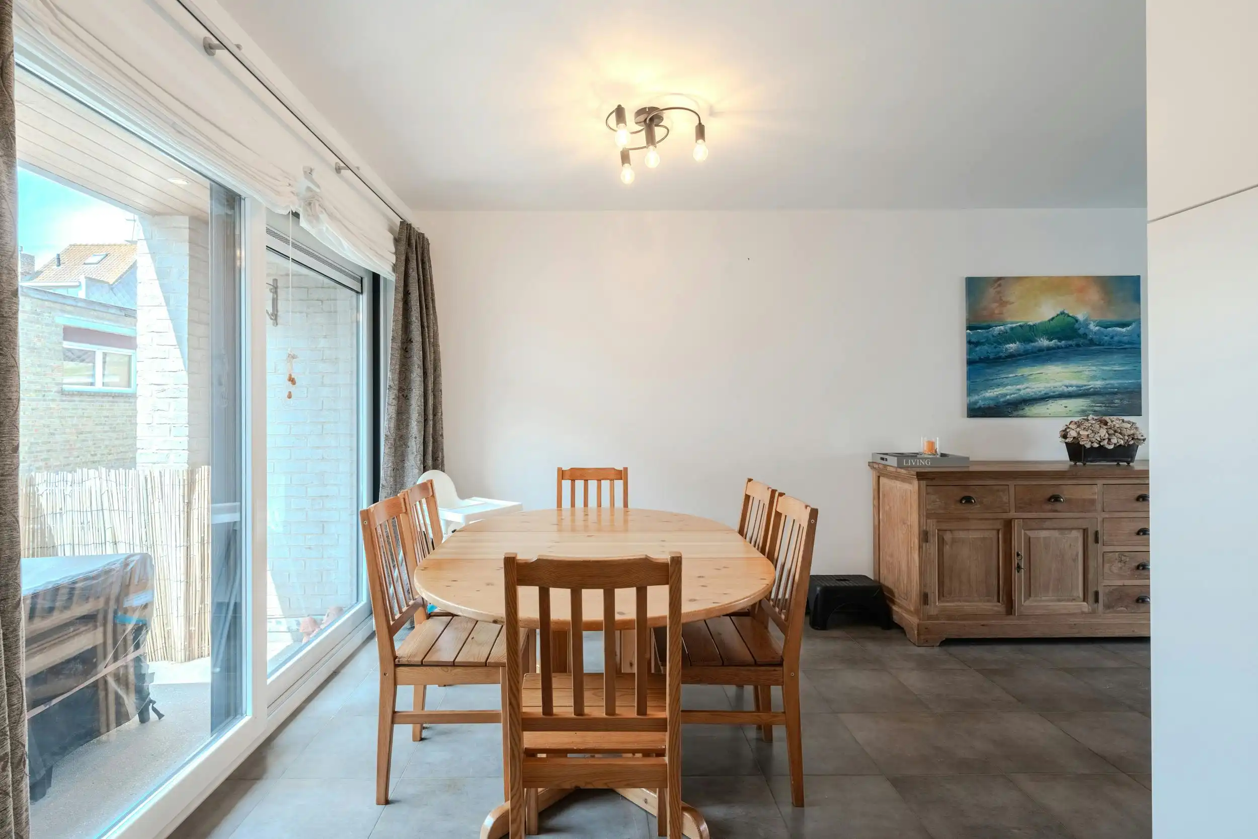 Bel-étage woning met 4 slaapkamers, garage en tuin!  foto 6