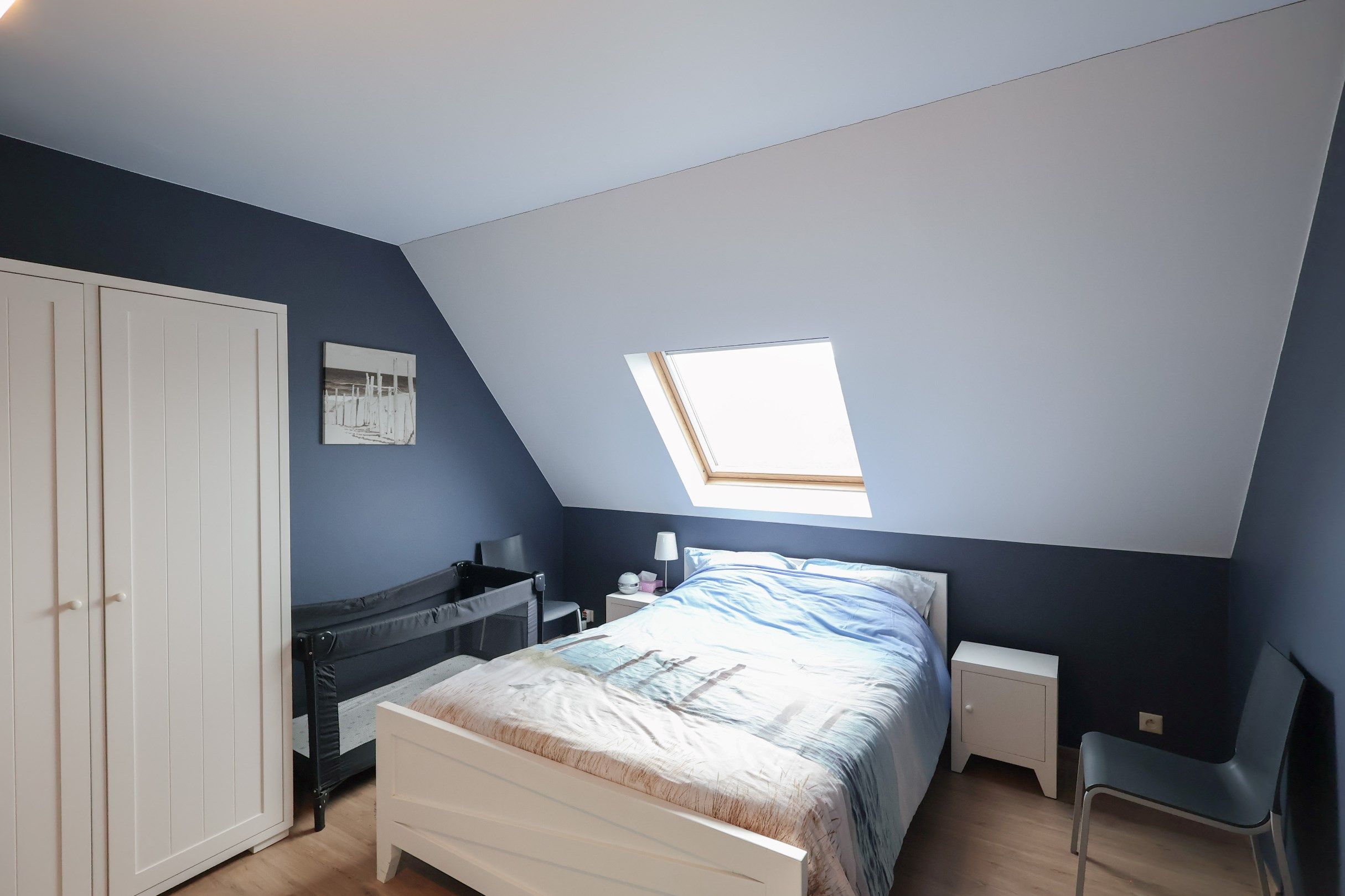 Duplex appartement met 3 volwaardige slaapkamers én autostaanplaats, vlak bij zee! foto 8