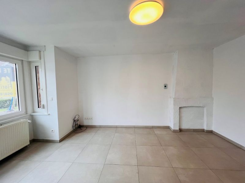 Luchtig gerenoveerd appartement met 2 slaapkamers foto 4