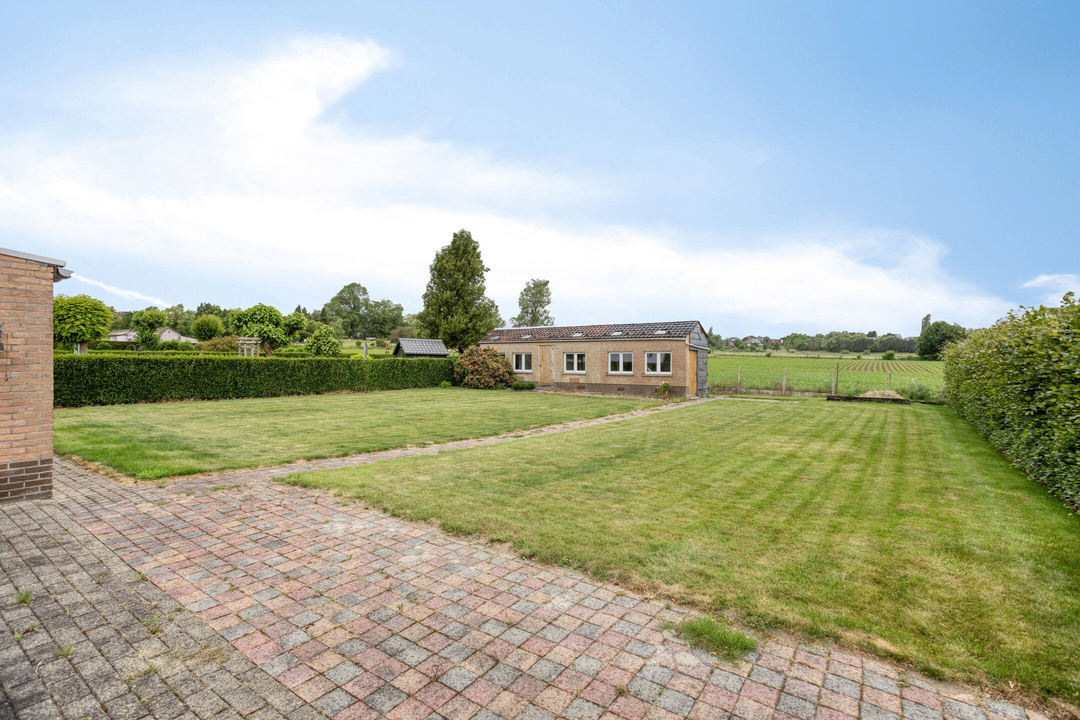 Statige woning met prachtig vergezicht foto 19