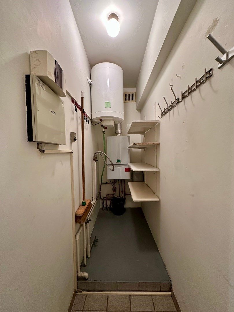 Appartement op rustige ligging te Sint-Andries foto 9