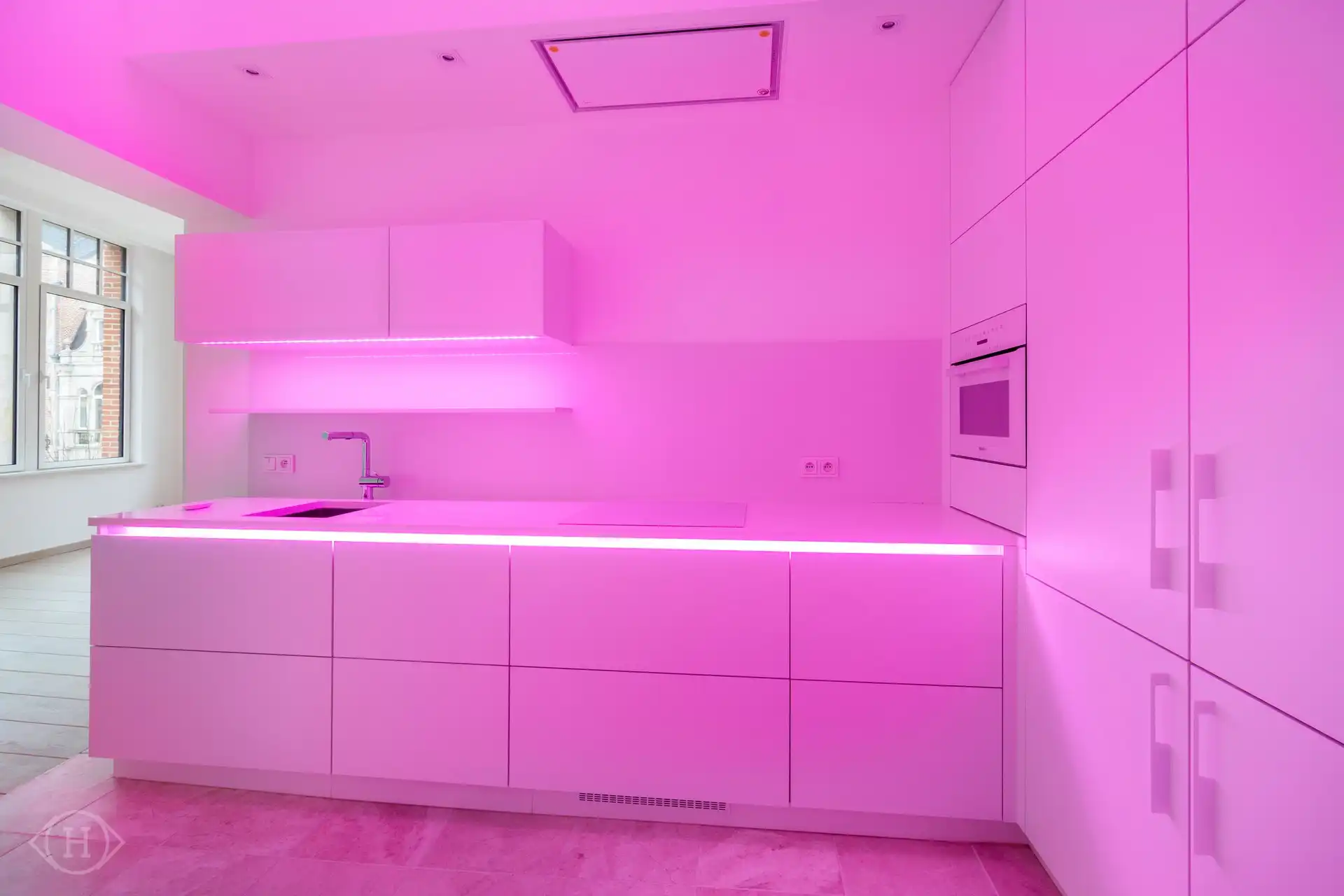 Lichtrijk éénslaapkamerappartement hartje Leuven foto 11
