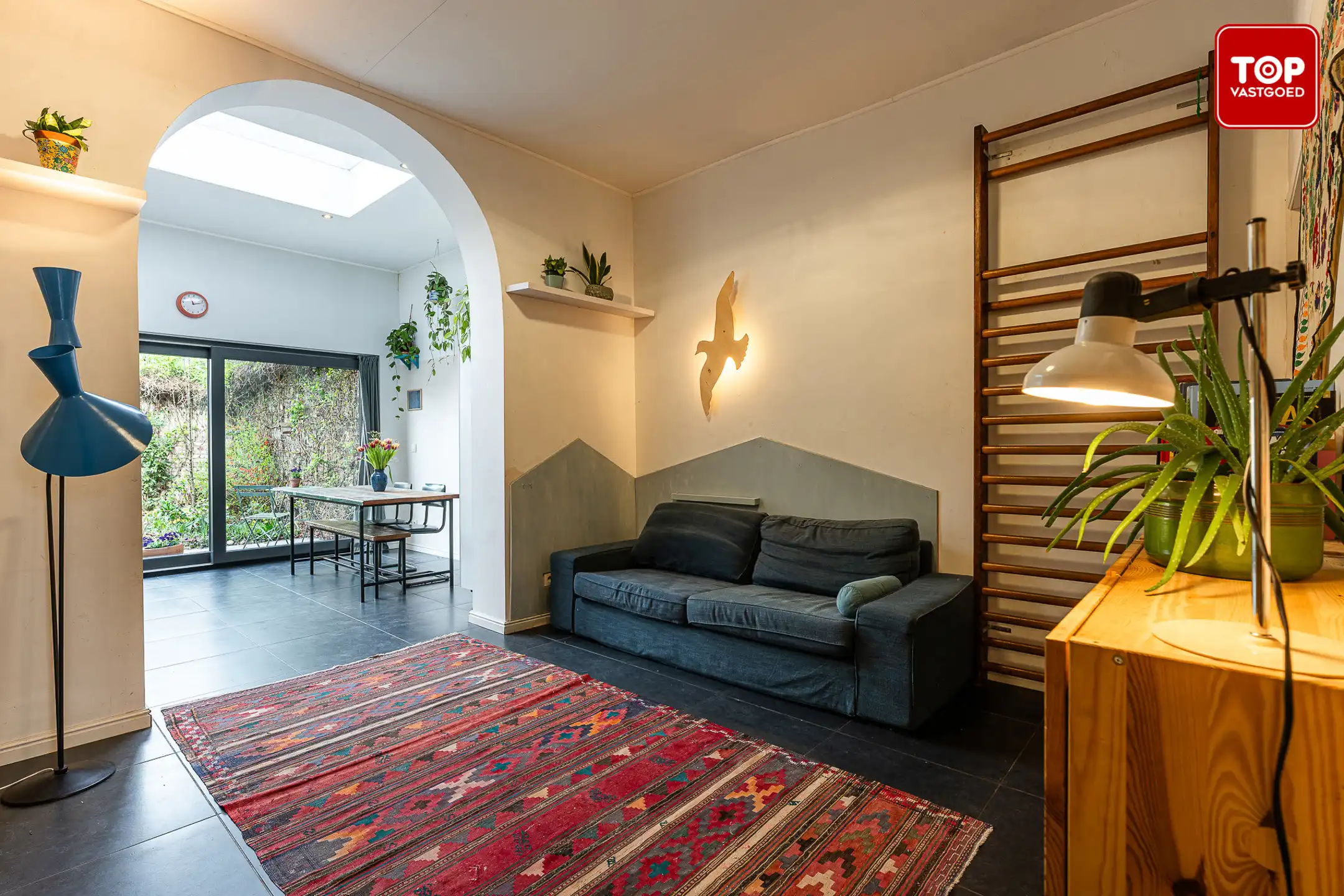  Ruime gezinswoning met 5 slaapkamers op fietsafstand van het centrum van Gent foto {{pictureIndex}}