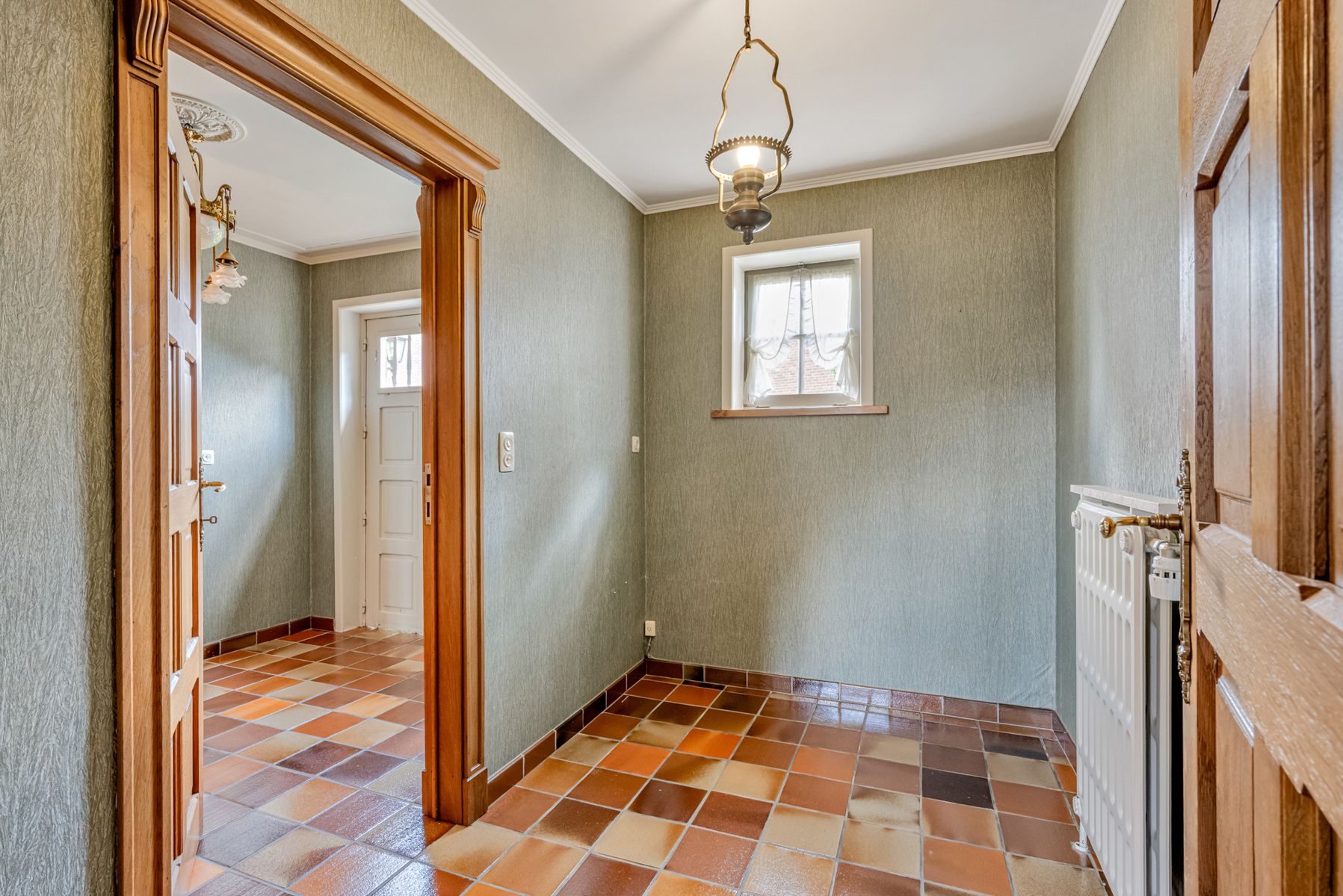 Charmante fermette op perceel van 1548m² mooie tuin + oprit! foto 10