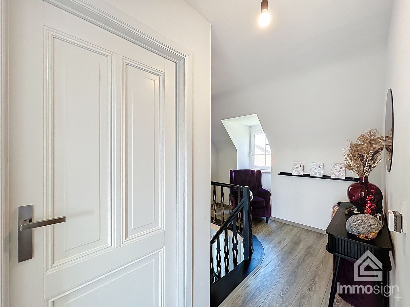 Instapklare gezinswoning met 3 slaapkamers, 2 badkamers, vrijstaande garage en prachtige tuinkamer foto 48