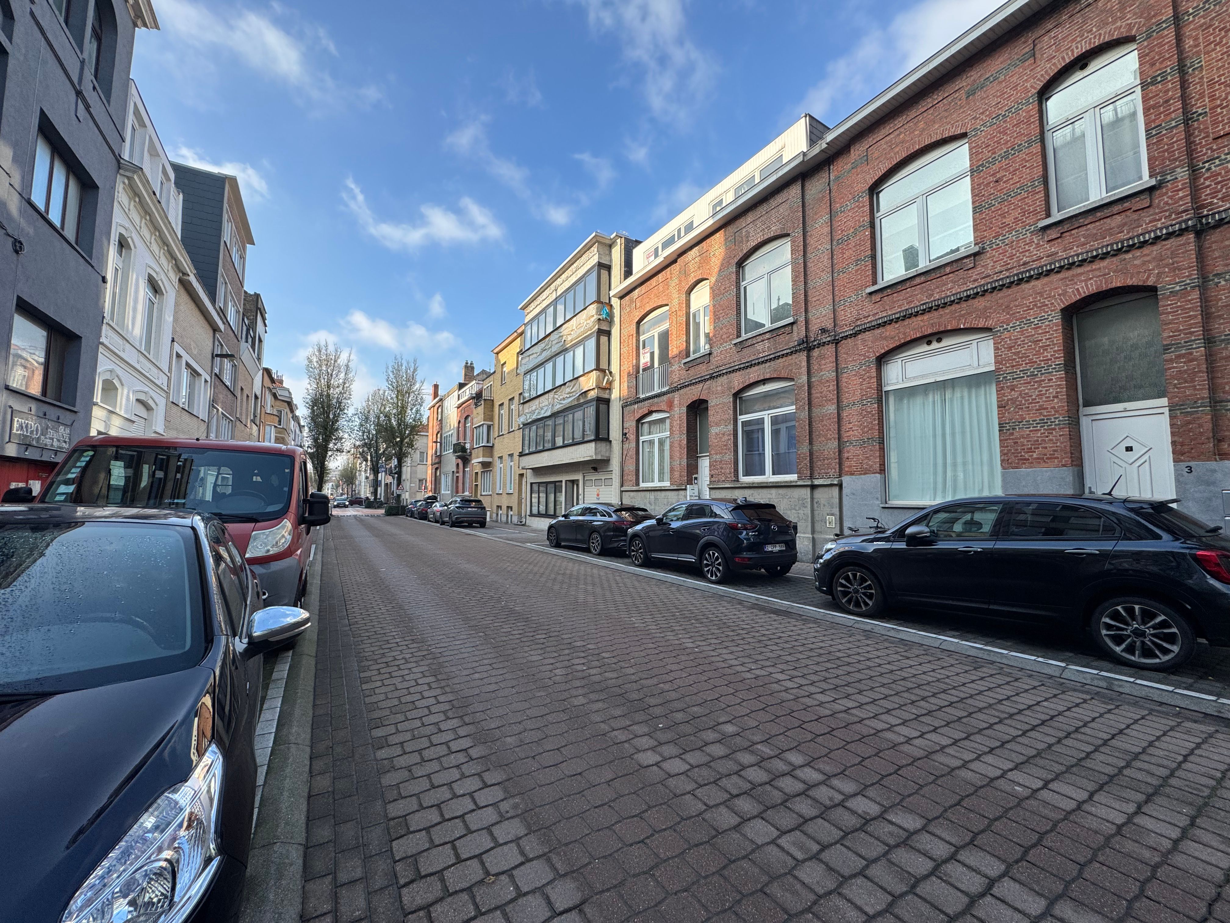 Opbrengsteigendom met 4 vergunde appartementen foto 11