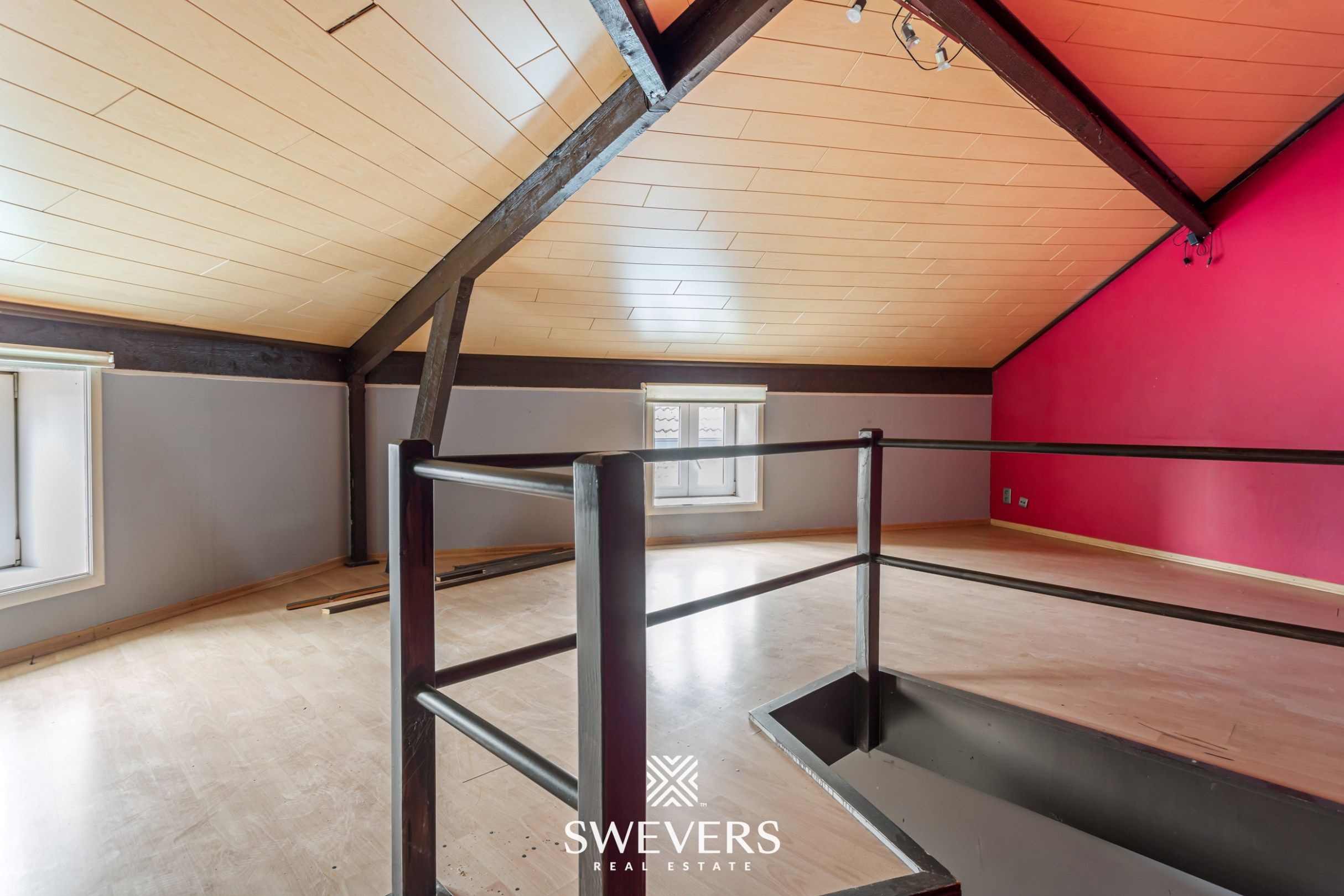 Charmante hoekwoning met potentieel in hartje Tongeren foto 17