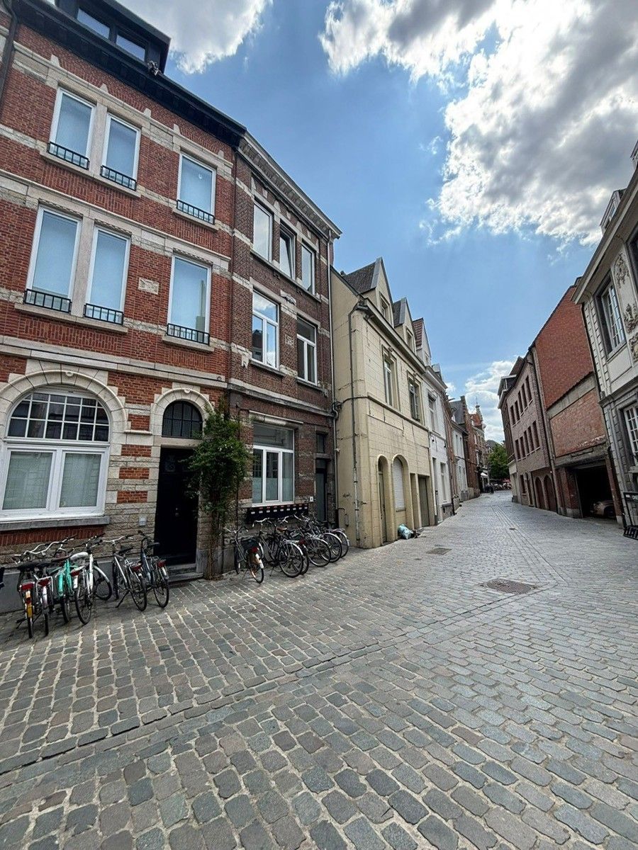 Opbrengsteigendom 4% netto Leuven Centrum foto 3