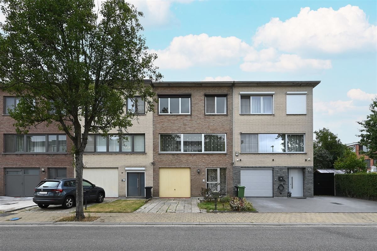 Te moderniseren bel-etage in leuke woonwijk te centrum Hoevenen foto 18