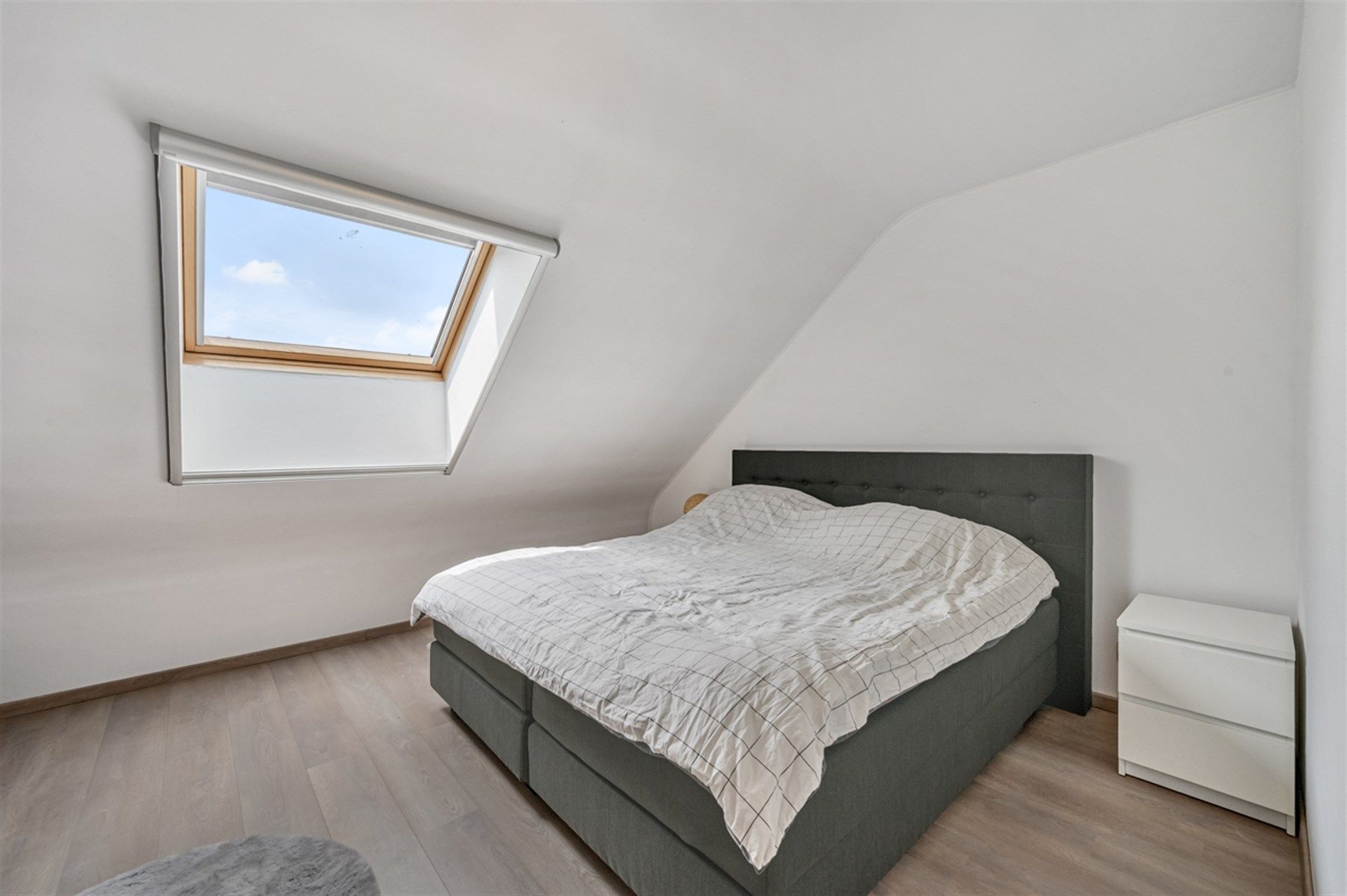 Stijlvol duplex-appartement met 3 slaapkamers in Denderleeuw – op wandelafstand van het station foto 8