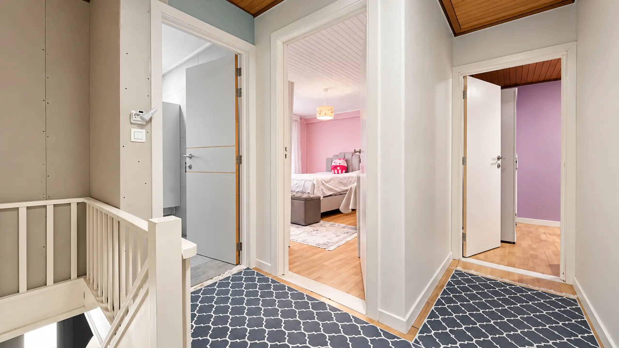 Ruime woning met 3slpk, tuin en garage op toplocatie! foto 44