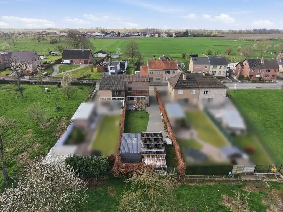 Instapklare gezinswoning met 3 slaapkamers en ruime tuin en garage in Tongeren foto 33