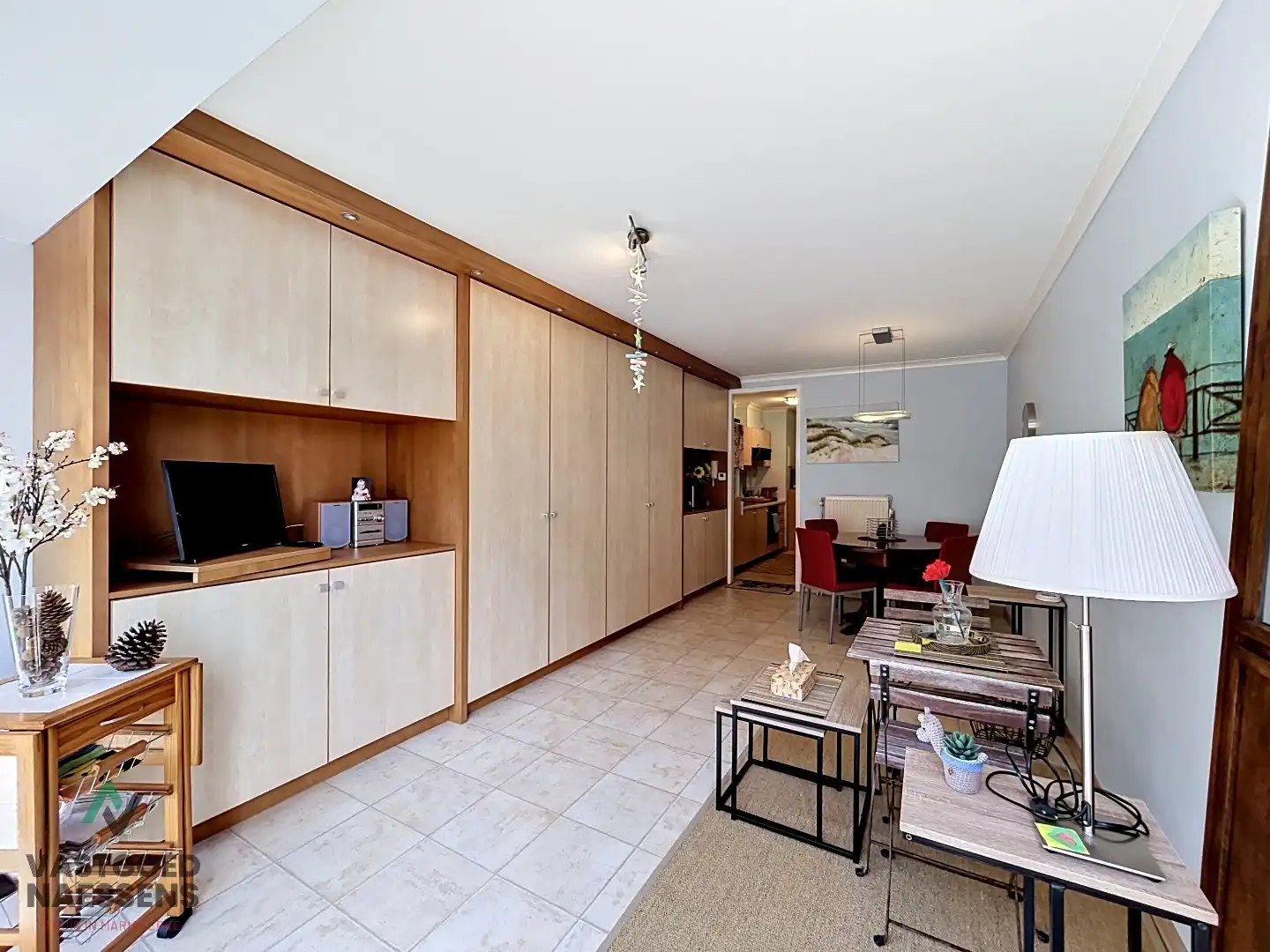 INSTAPKLARE STUDIO MET ZIJDELINGS ZICHT OP ZEE foto 5
