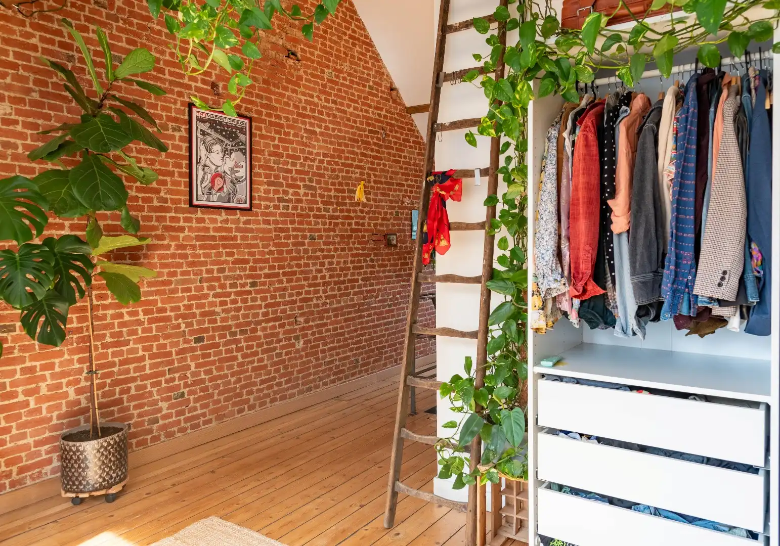 Hiddem gem met tuin in hippe buurt foto 23