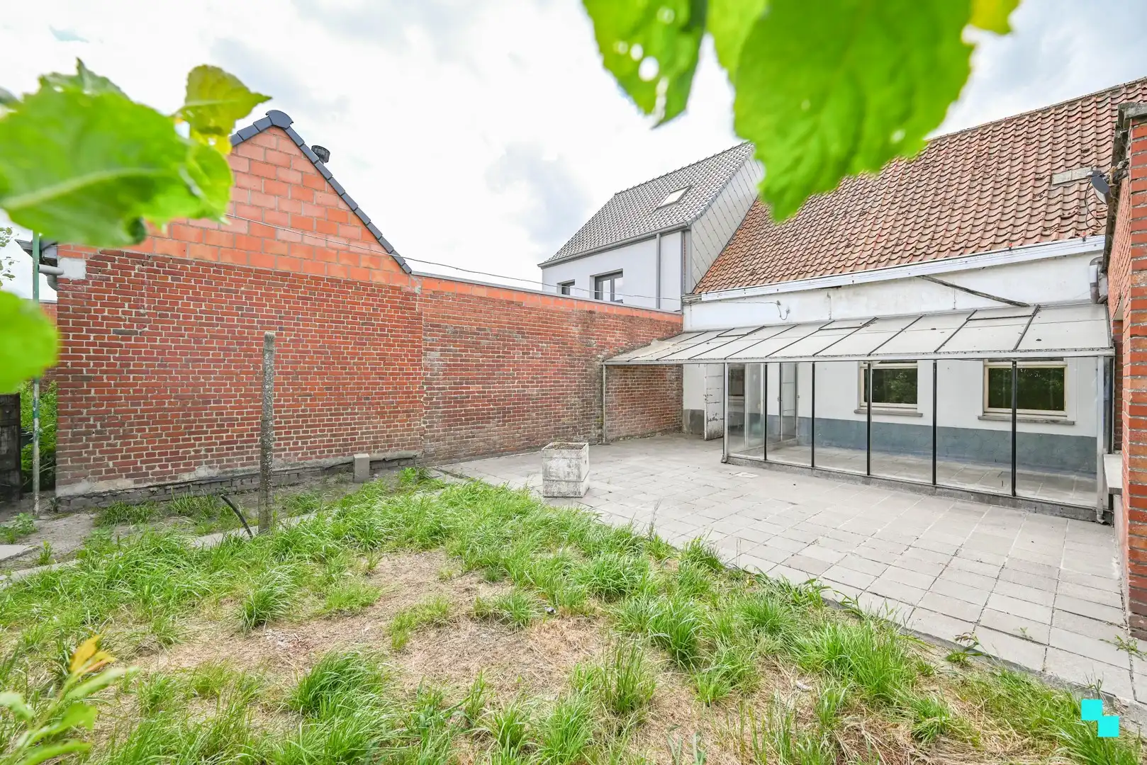 Landelijk gelegen, te renoveren woning op 1.767m² perceel foto 26