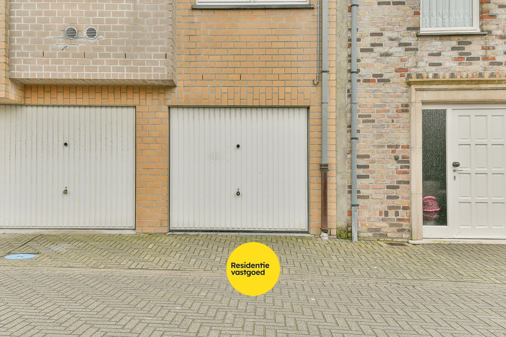 Rustig gelegen 1-slaapkamer appartement in Westkerke met garage foto 8