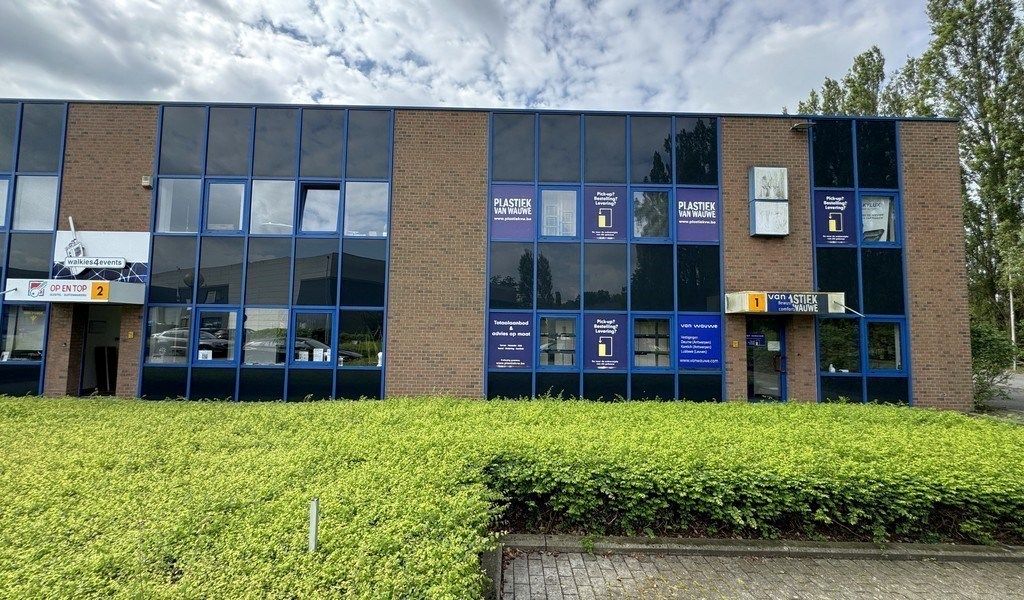 Magazijn met kantoor te huur Prins Boudewijnlaan Kontich foto 8