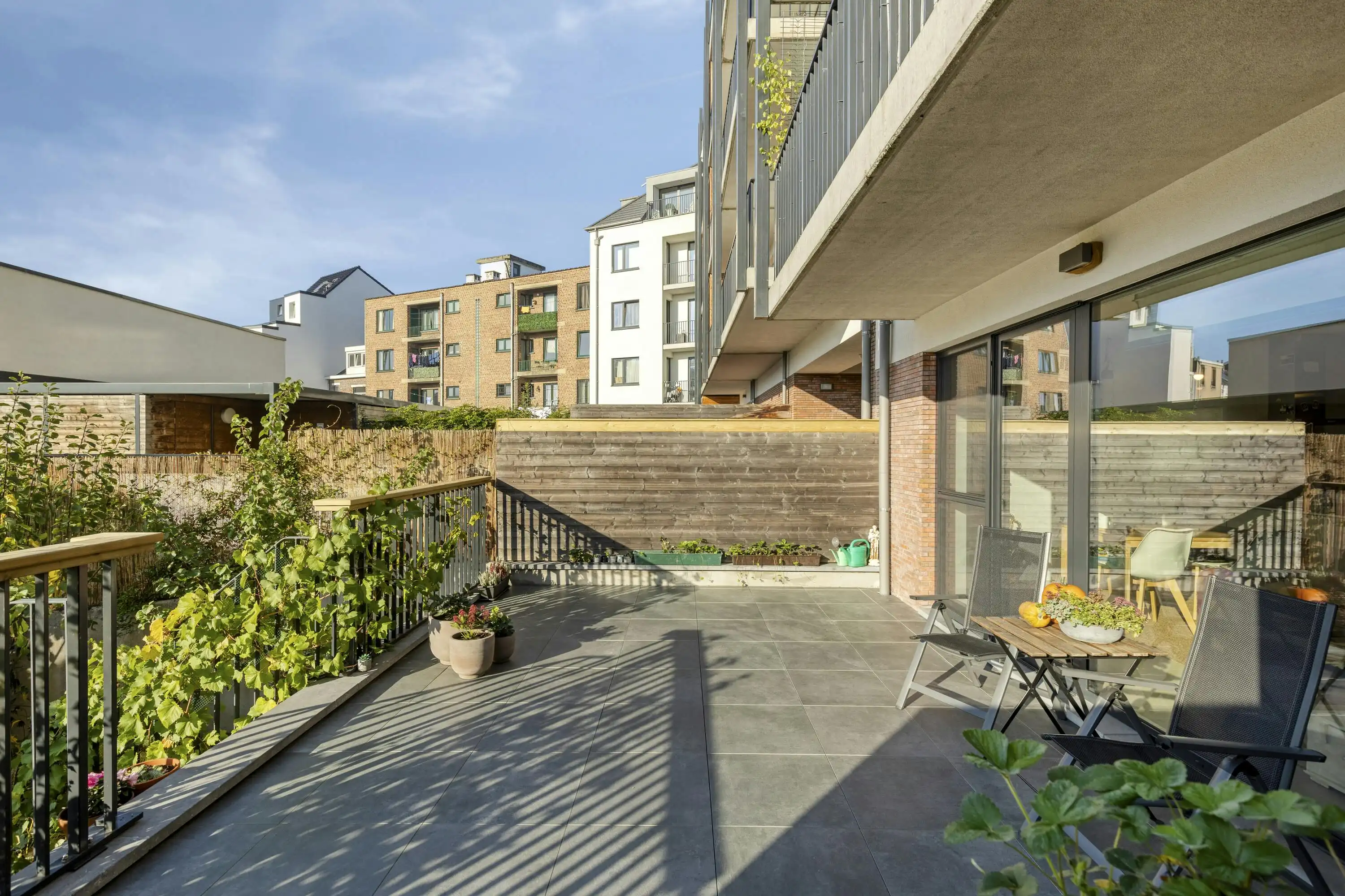 Lichtrijk appartement met één slaapkamer en zonnige stadstuin foto 9