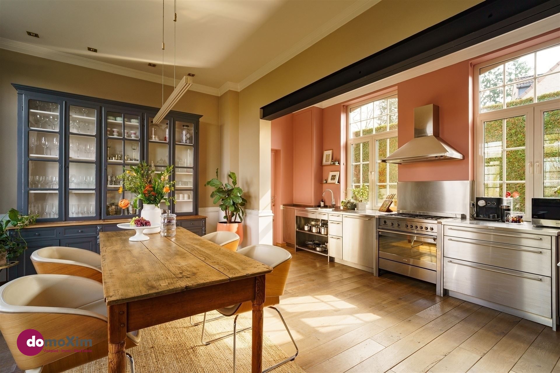 Prachtig herenhuis met ruime tuin, zwembad & mogelijkheid tot uitbreiding nabij Leuven foto 10