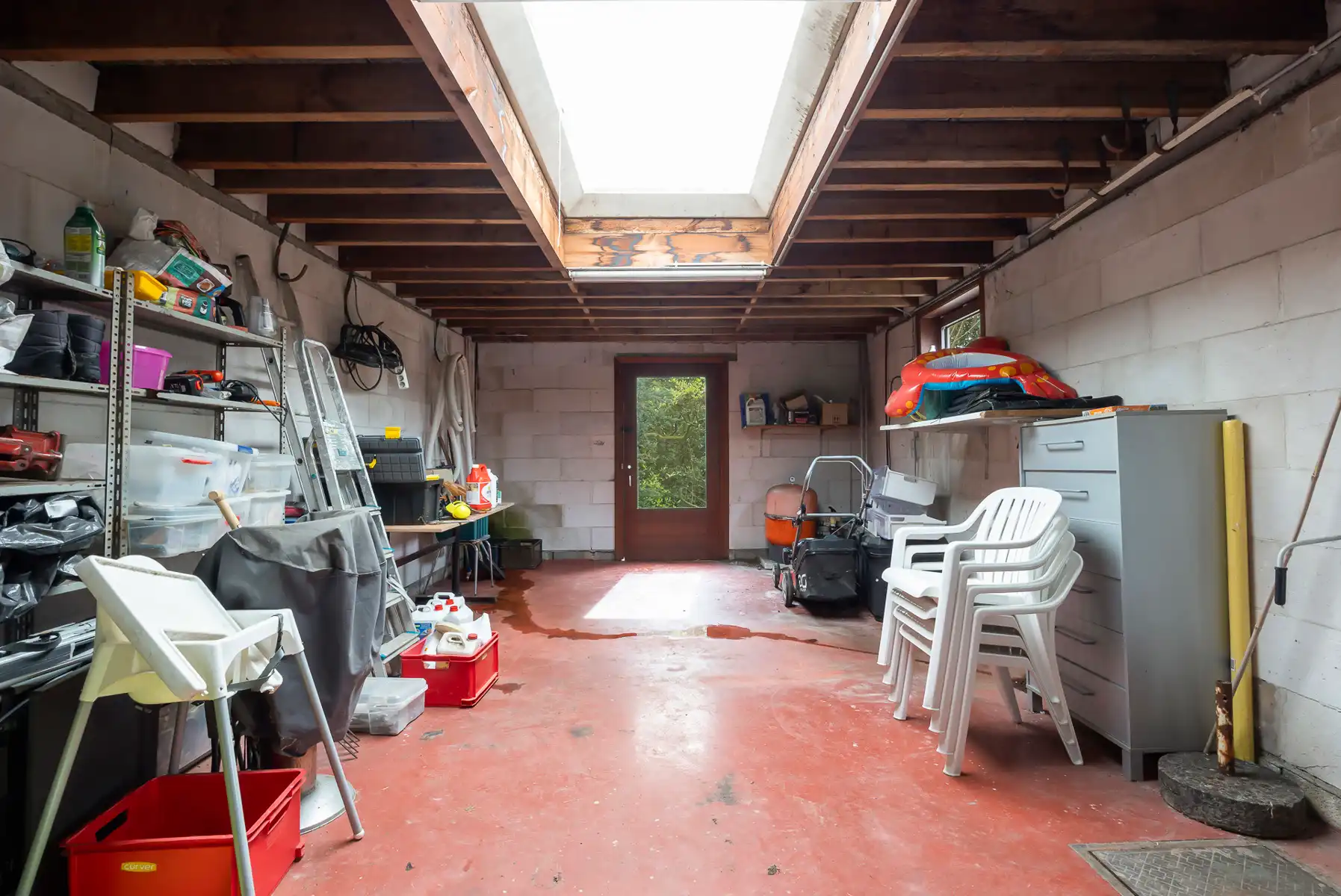 Te renoveren woning met 2 slpk op 1.473m² te Koningshof foto 21