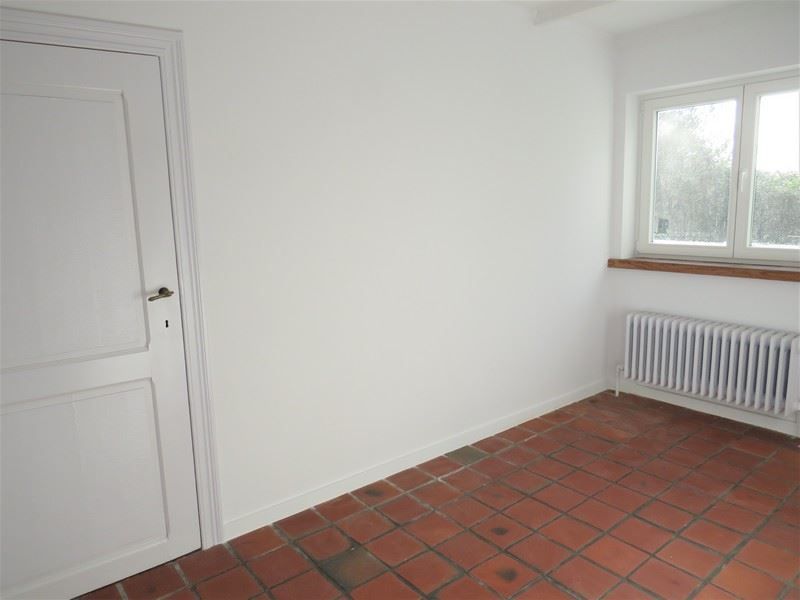 Villa met zonnige tuin in een rustige buurt foto 7